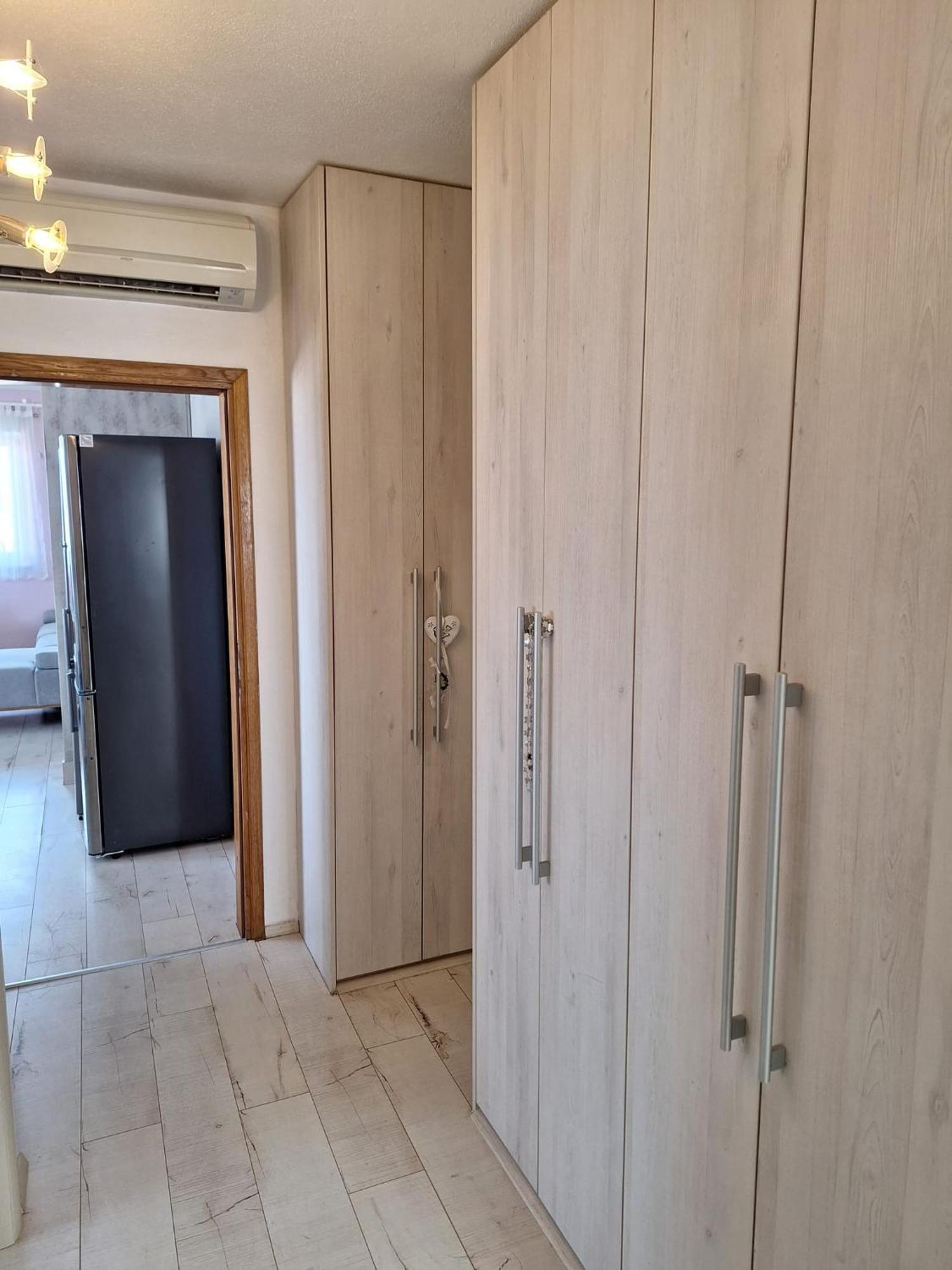 Pinta Lägenhet Vodice Exteriör bild
